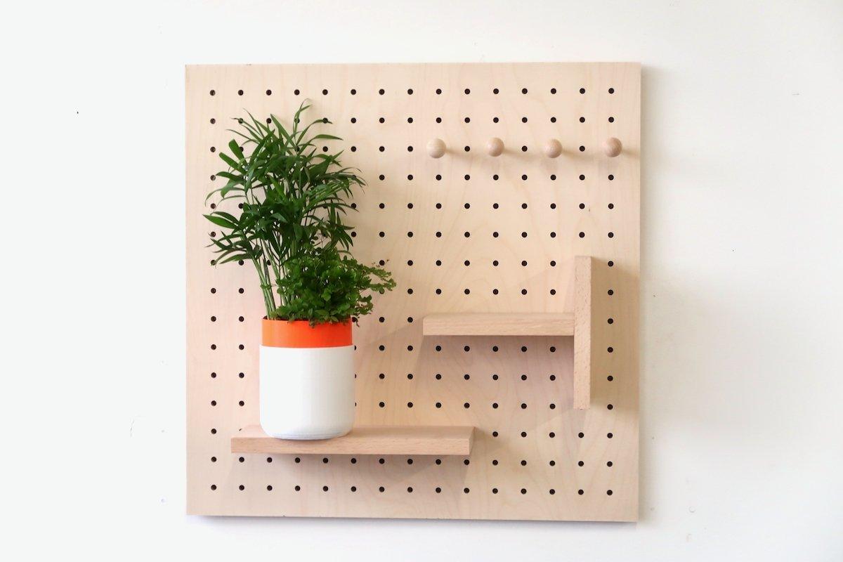 Comment fabriquer une etagere mur vegetal ? Découvrez les meilleurs solutions à l'aide avec du Pegboard - Aire