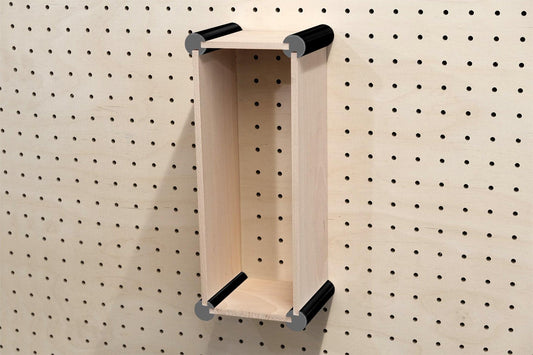 Customizable Qapla XL type shelf: Storage lockers for large objects