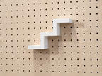 Estante escalera para pegboard – portaobjetos minimalista impreso en 3D