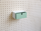 Caja de almacenaje de colores para pegboard – bandeja mural