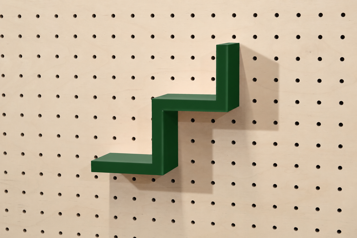 Estante escalera para pegboard – portaobjetos minimalista impreso en 3D