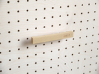 Pince photo magnétique pour pegboard – clip aimanté mural panneau perforé