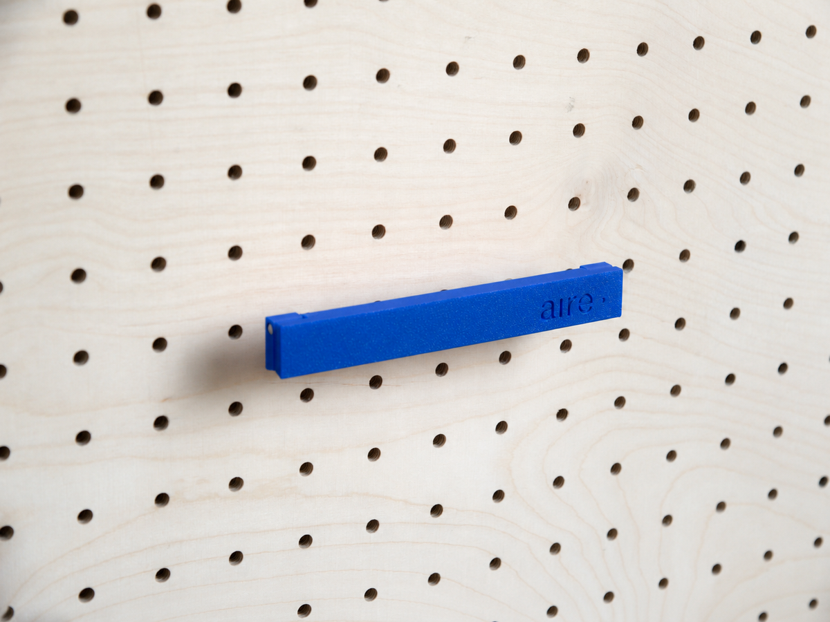 Pince photo magnétique pour pegboard – clip aimanté mural panneau perforé