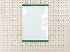 Porte-affiche en plexi pour pegboard – support d'information mural