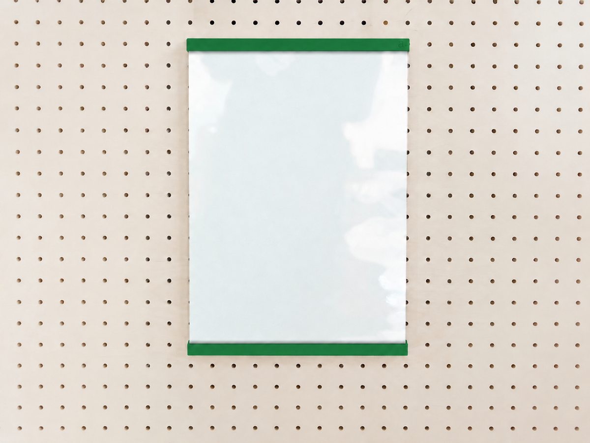 Porte-affiche en plexi pour pegboard – support d'information mural