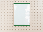 Porte-affiche en plexi pour pegboard – support d'information mural