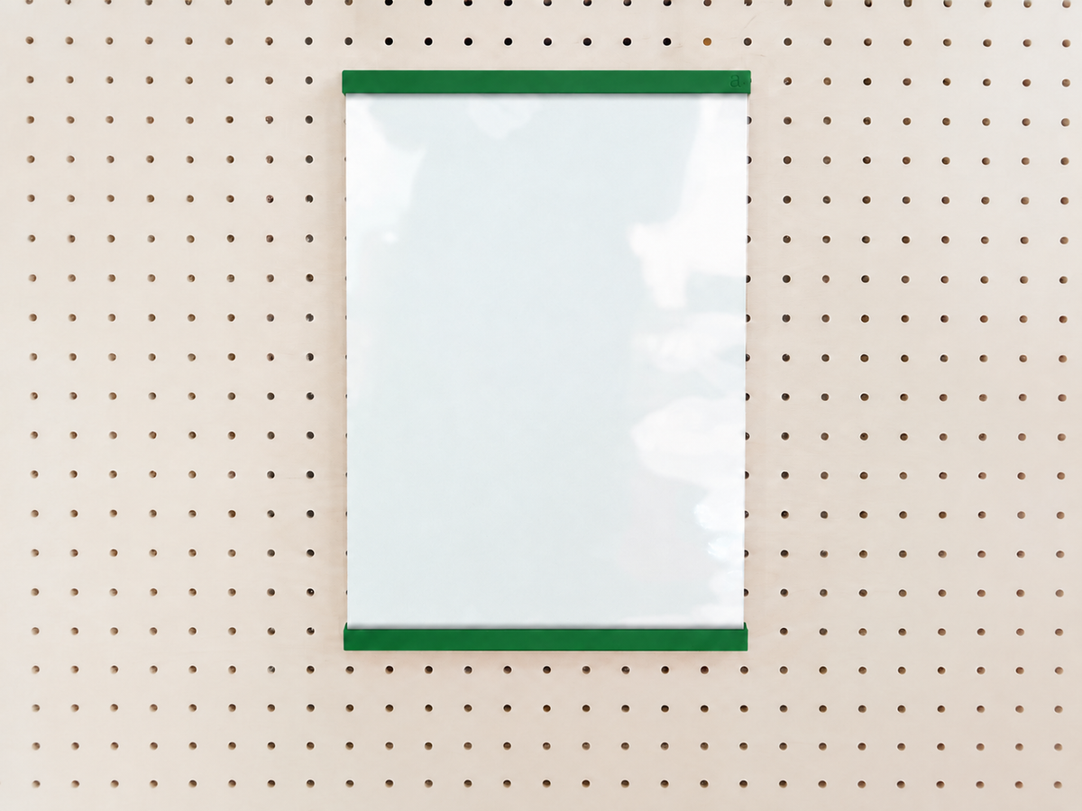 Porte-affiche en plexi pour pegboard – support d'information mural