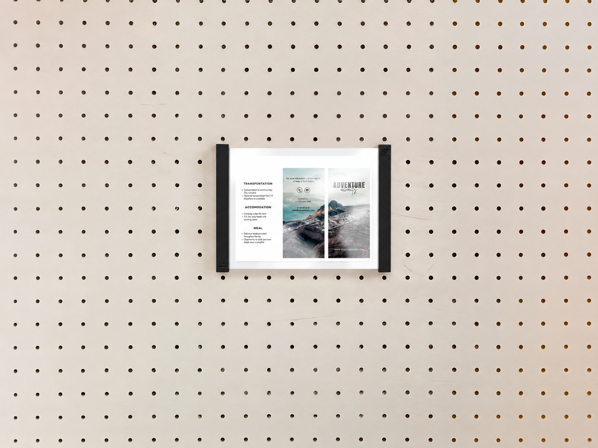 Porte-affiche en plexi pour pegboard – support d'information mural