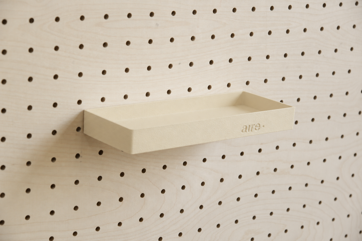 Étagère avec rebords pour pegboard – tablette murale de rangement