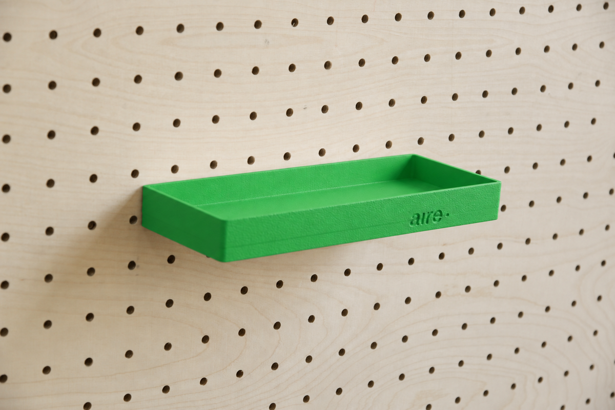 Étagère avec rebords pour pegboard – tablette murale de rangement