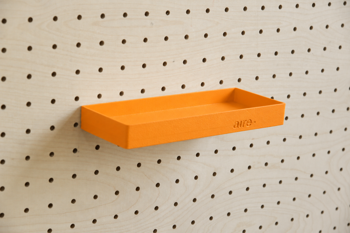 Étagère avec rebords pour pegboard – tablette murale de rangement