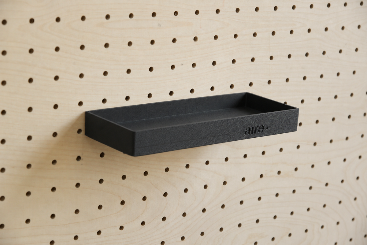 Étagère avec rebords pour pegboard – tablette murale de rangement