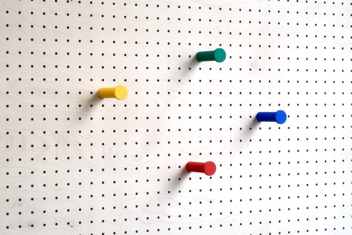 Patère colorée - porte manteau ou porte sac pour Pegboard - Aire - A236-4 - 6