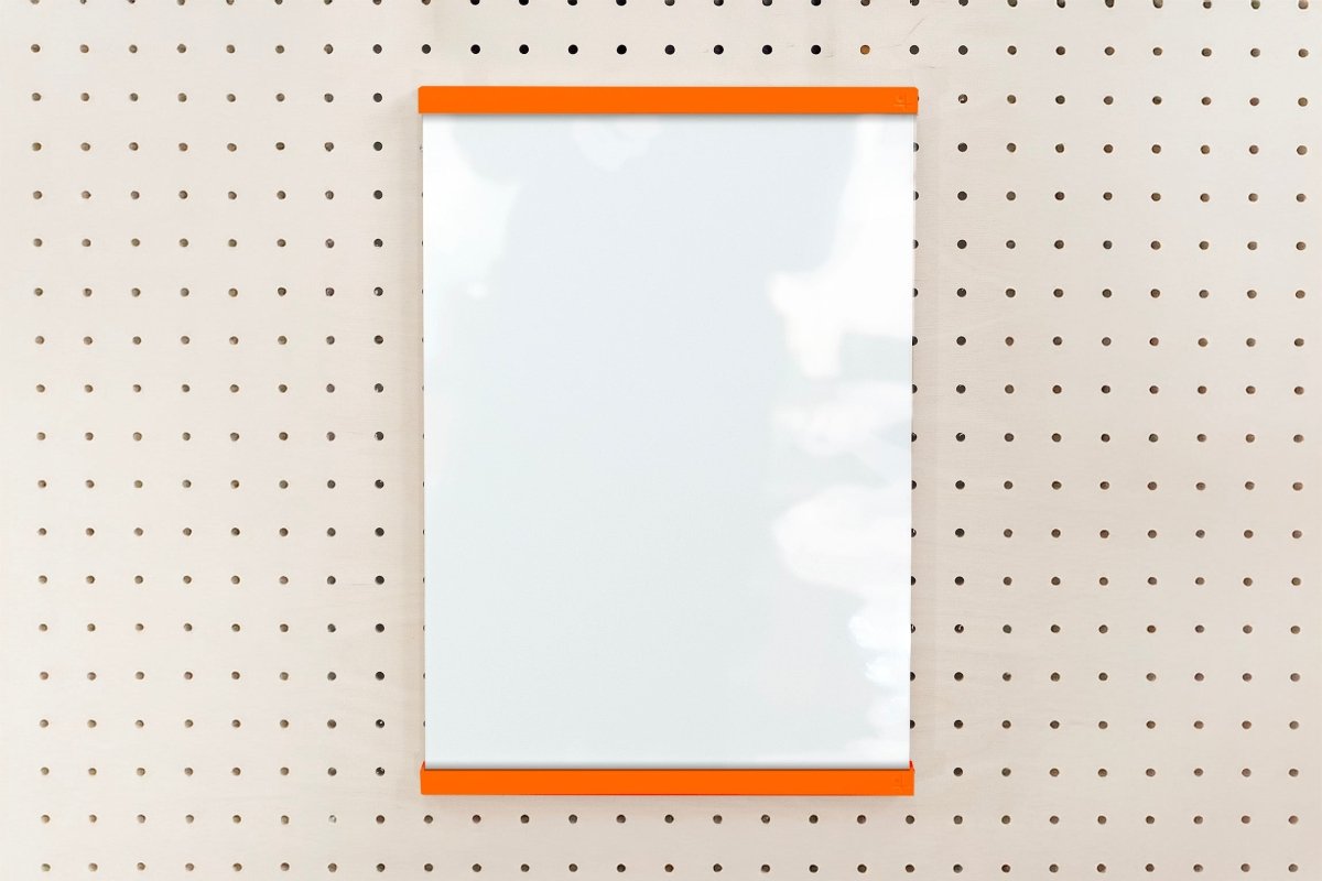 Porte affiche Support d’Information en Plexi - Accessoires - Aire - A219-6 - 31