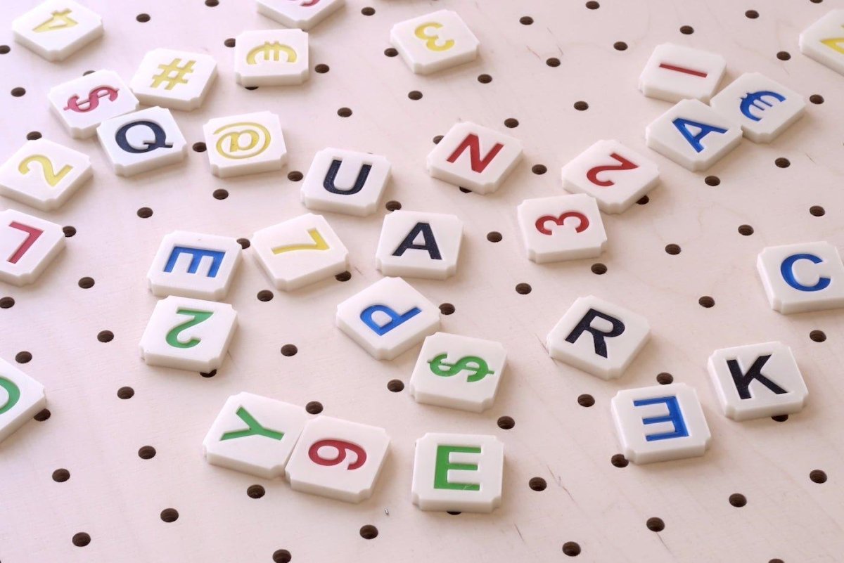 Lettres Scrabble colorées - Accessoires - Aire - A188-1 - 9
