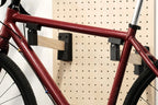 Support Velo Mural pour Pegboard : Porte Vélo Mural - Accessoires - Aire - A119-2 - 4
