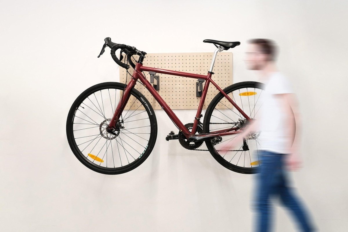 Support Velo Mural pour Pegboard : Porte Vélo Mural - Accessoires - Aire - A119-2 - 1