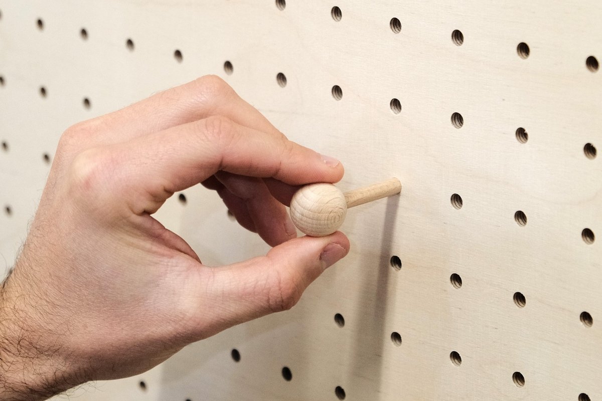 Tourillons en bois pour Pegboard avec billes en bois tournées - Accessoires - Aire - A18-1 - 1